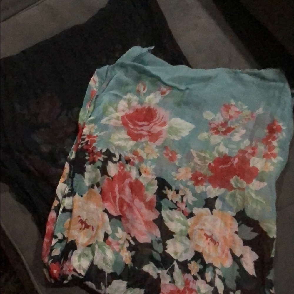 Floral Scarf with Black Contrast